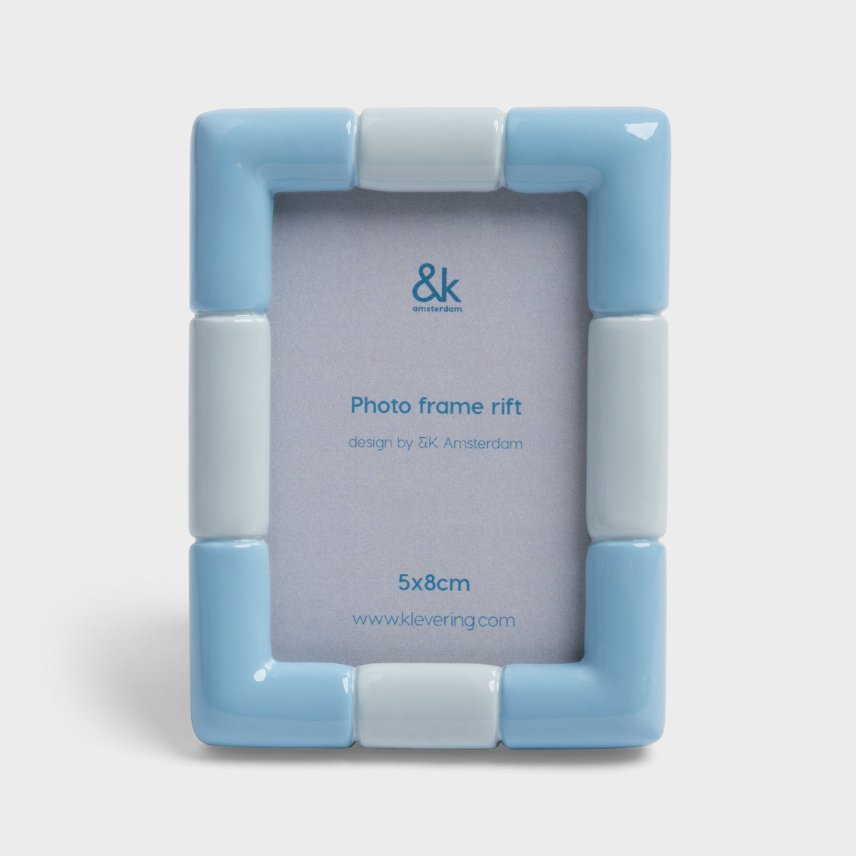 &Klevering Bilderrahmen „Rift Ice Blue“ | Knallig und modern | &Klevering