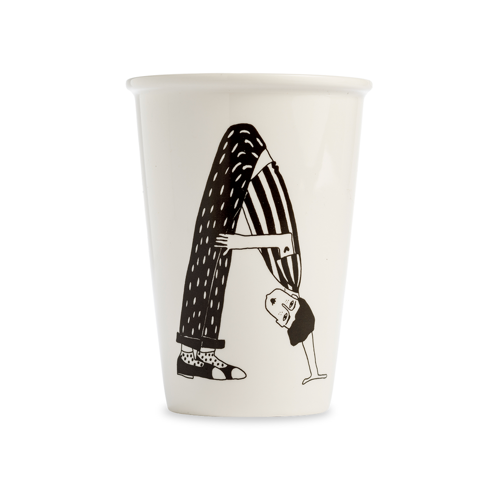 helen b Buchstaben-Becher helen b "A" | Design Mug XL mit Illustrationen von Helen Blanchaert