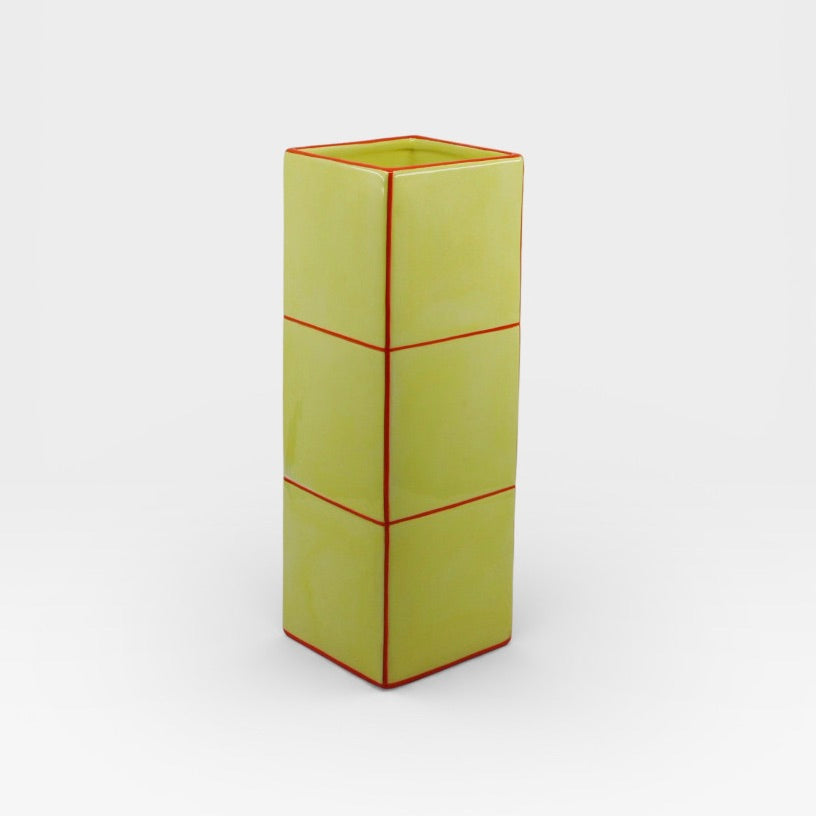 Table Machine Vase “Triple Tile” Yellow & Orange | Skulpturales Design | Table Machine
