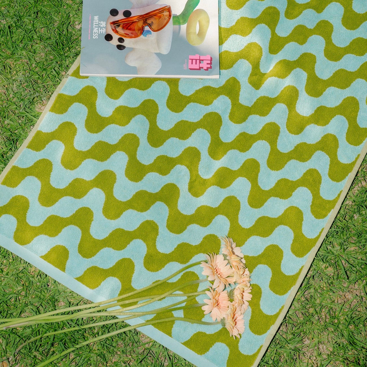 Tarta Gelatina Badetuch “Algen” 70 × 140 cm | Weiche Bio-Baumwolle | Tarta Gelatina