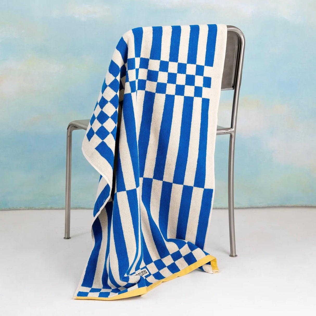Tarta Gelatina Badetuch “Clubhouse Blau” 70 × 140 cm | Weiche Bio-Baumwolle | Tarta Gelatina