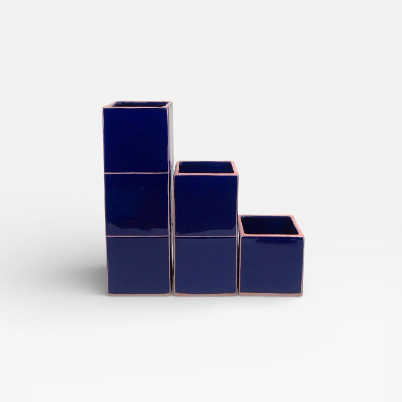 Table Machine Vase “Simple Tile” Blue & Pink | Minimalistisches Design | Table Machine