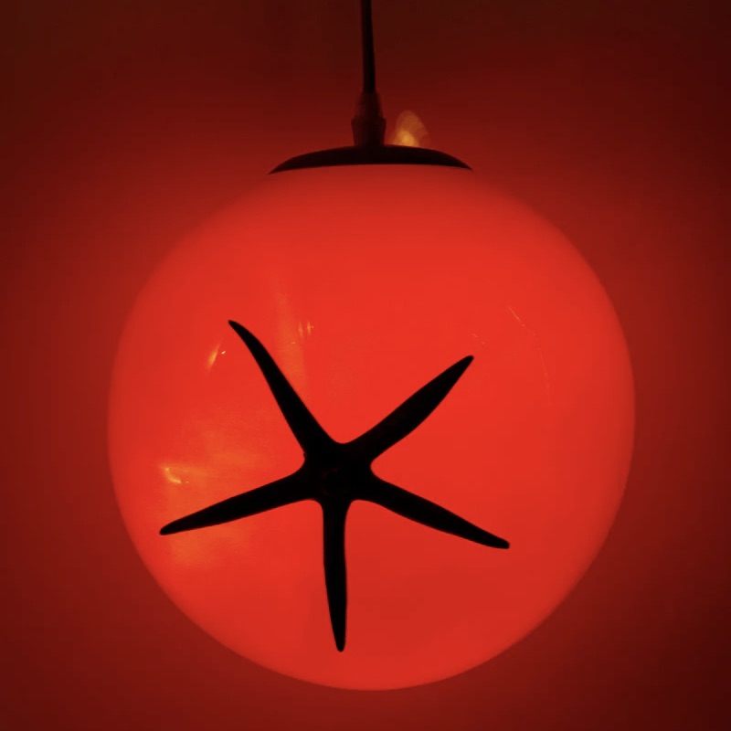 L´expressionist Lampe “Tomate” | Verspieltes Lichtobjekt | L’expressionist