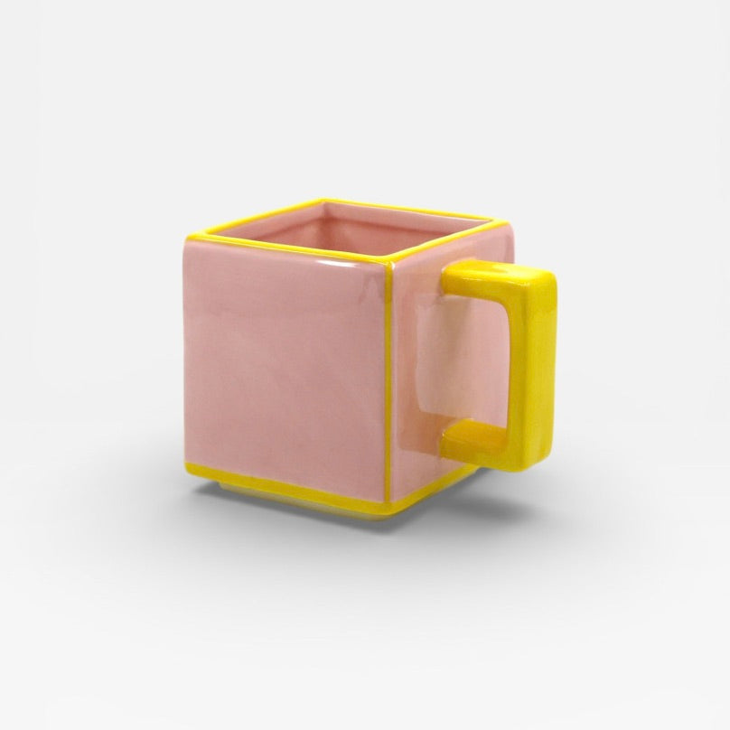 Table Machine Tasse “Tile” Pink & Yellow | Grafisches Design | Table Machine