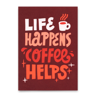 Deli Cards Postkarte "Life happens coffee helps" | Lustige Karte mit Spruch