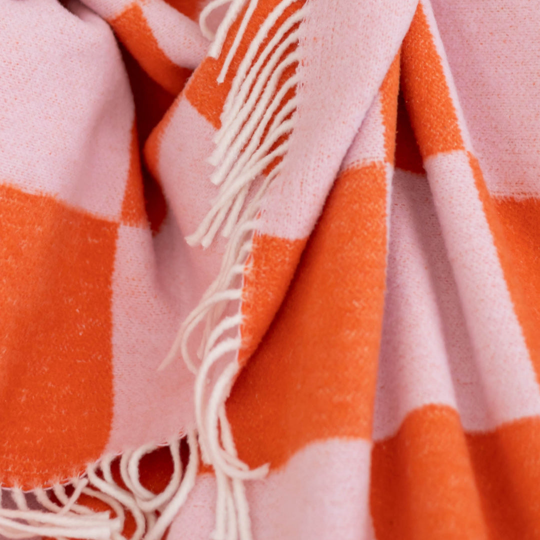 Textilwerk Decke „Checks Orange + Rosa“ 150x200cm | Farbige Decke | Textilwerk
