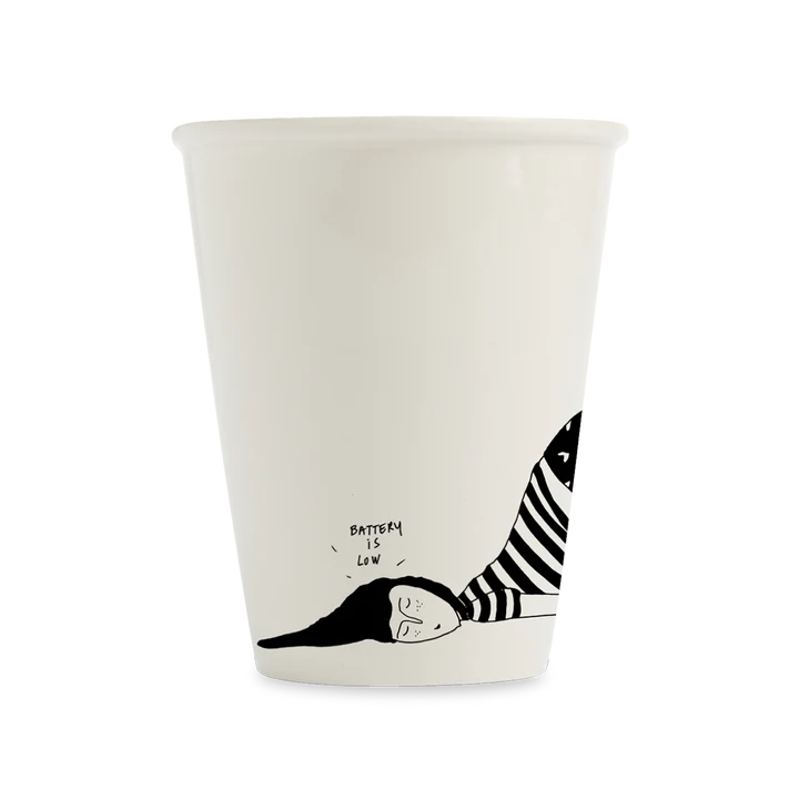 helen b Design Mug „Battery low“ | Für Tage mit wenig Energie | helen b