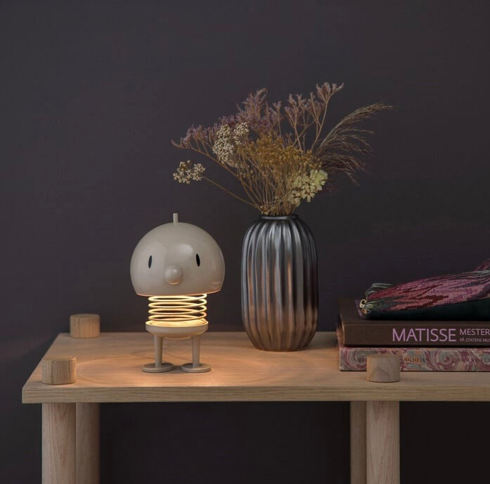 Hoptimist Lampe „Hoptimist L“ (Latte) | Hoptimist | Gemütliche Lampe für jede Ecke