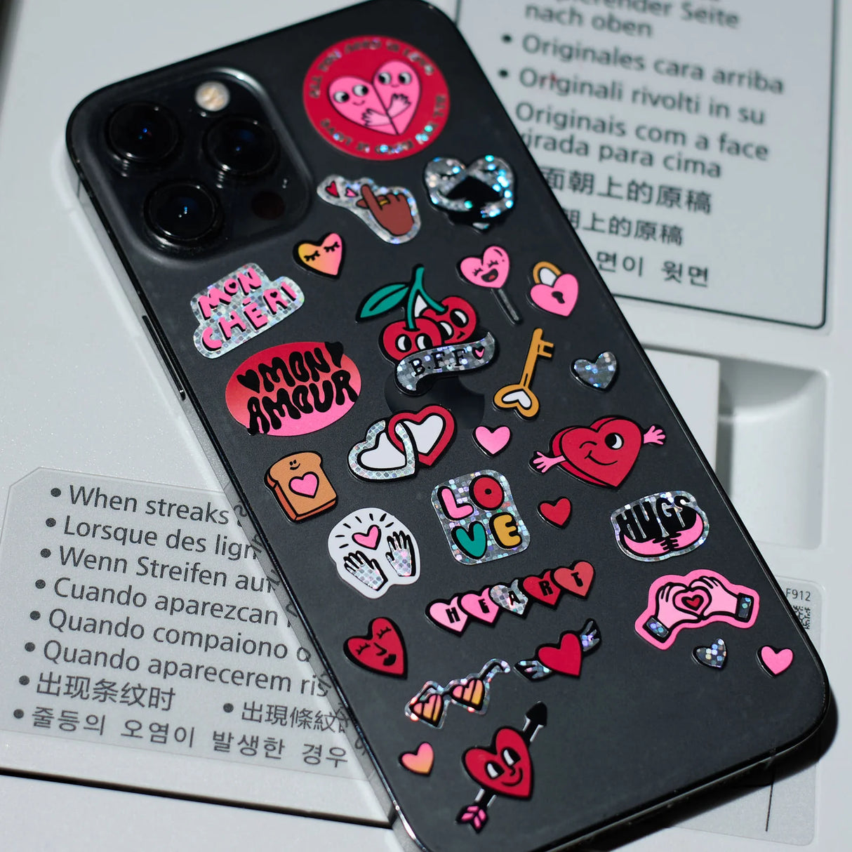 OMY Sticker „Iconic Love“ | ikonisch & verspielt | OMY
