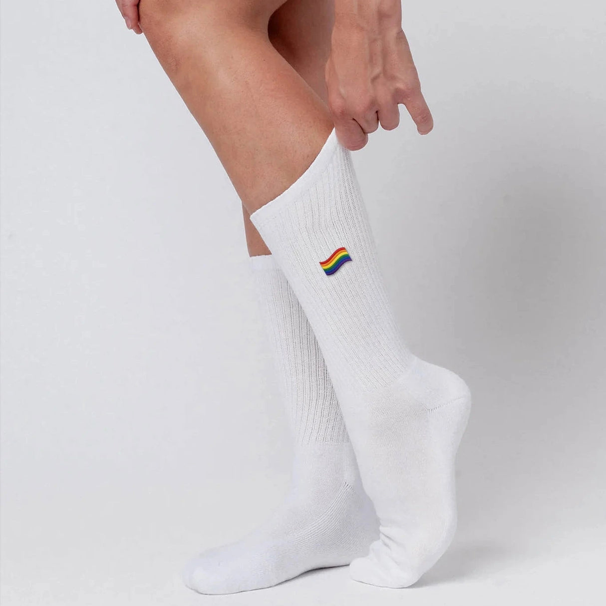 Socken_pride_flag_wear