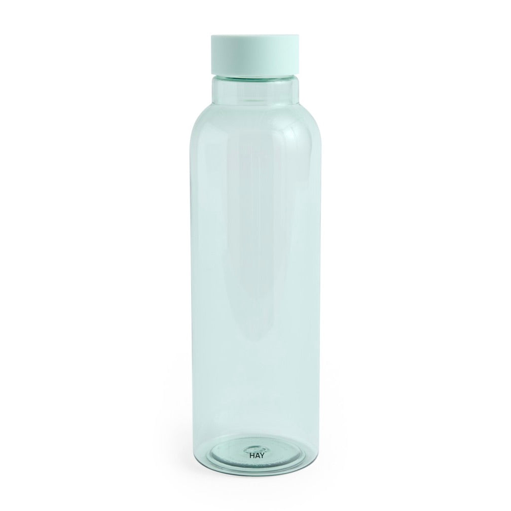 HAY Trinkflasche „Miz Water Bottle No. 2 Ice Blue“ 1500ml | Modernes Design | HAY