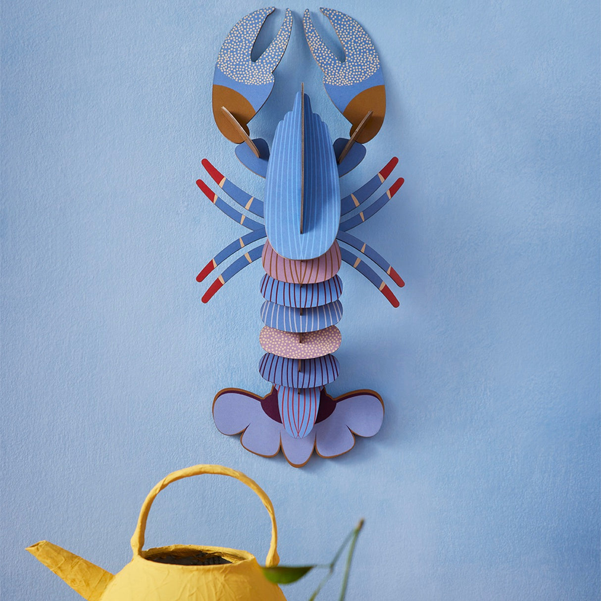 studio ROOF Wanddeko "Lavender Lobster" | studio ROOF| Recycelter Karton