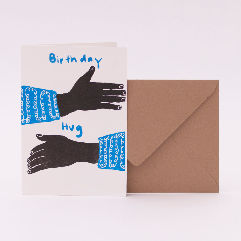 Superjuju Grußkarte "Birthday Hug Blau" von Superjuju | Din-A6 Klappkarte mit passendem Umschlag