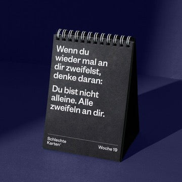 Schlechte Karten Tischkalender „Demotivierend 2026“ | Für realistische Planung | Schlechte Karten