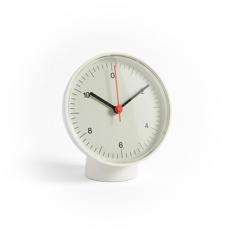 HAY Standuhr „Table Clock White“ | Klar & komplementär | HAY