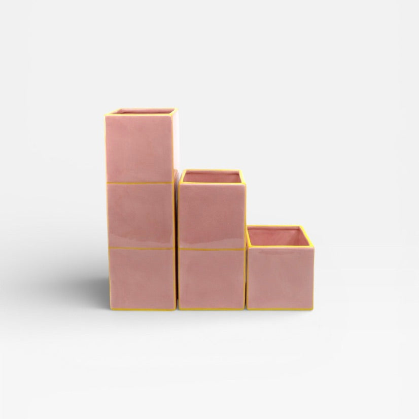 Table Machine Vase “Triple Tile” Pink & Yellow | Skulpturales Design | Table Machine