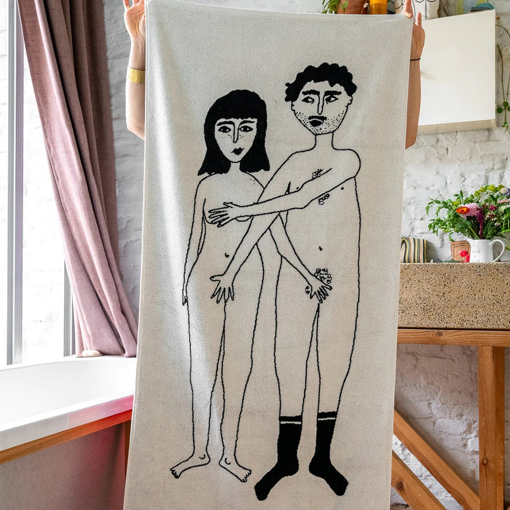 helen b Badetuch helen b "Naked Couple" | mit Illustrationen von Helen Blanchaert (70 x 140 cm)