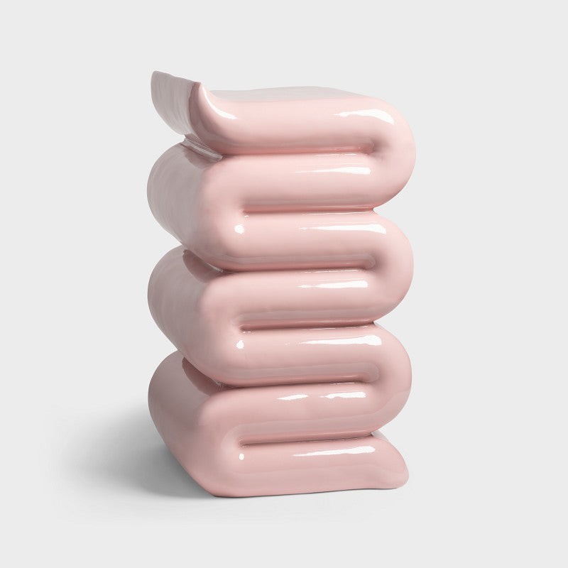 &Klevering Beistelltisch "Pillar Whip Pink" von &Klevering | Glasfaser-Material für Leichtigkeit und Stabilität