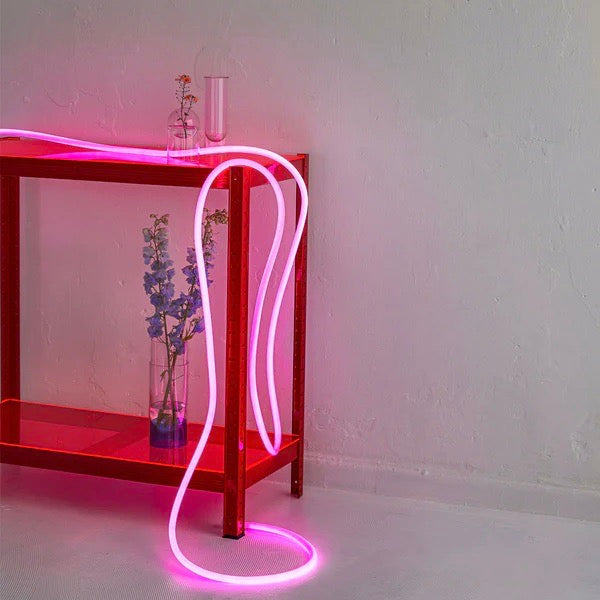 Studio About Lichtschlauch Flex Lamp in Bright Pink von Studio About | 5m Länge