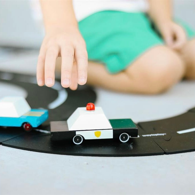 Candylab Toys Candycar Candylab “Police Car” | Klassisches Polizei-Holzauto