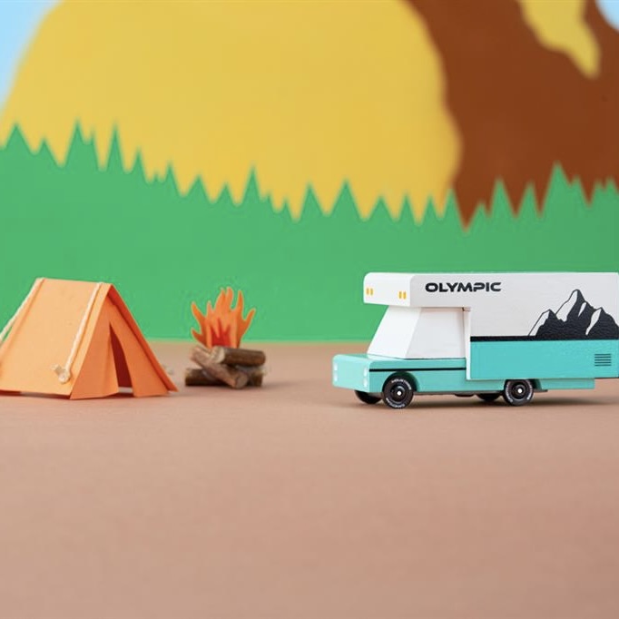 Candylab Toys Candycar Candylab “Olympic RV” | Camping-Holzauto