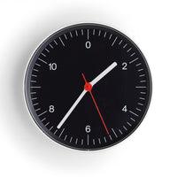 HAY Wanduhr „Wall Clock Black“ | Schlicht & funktional | HAY