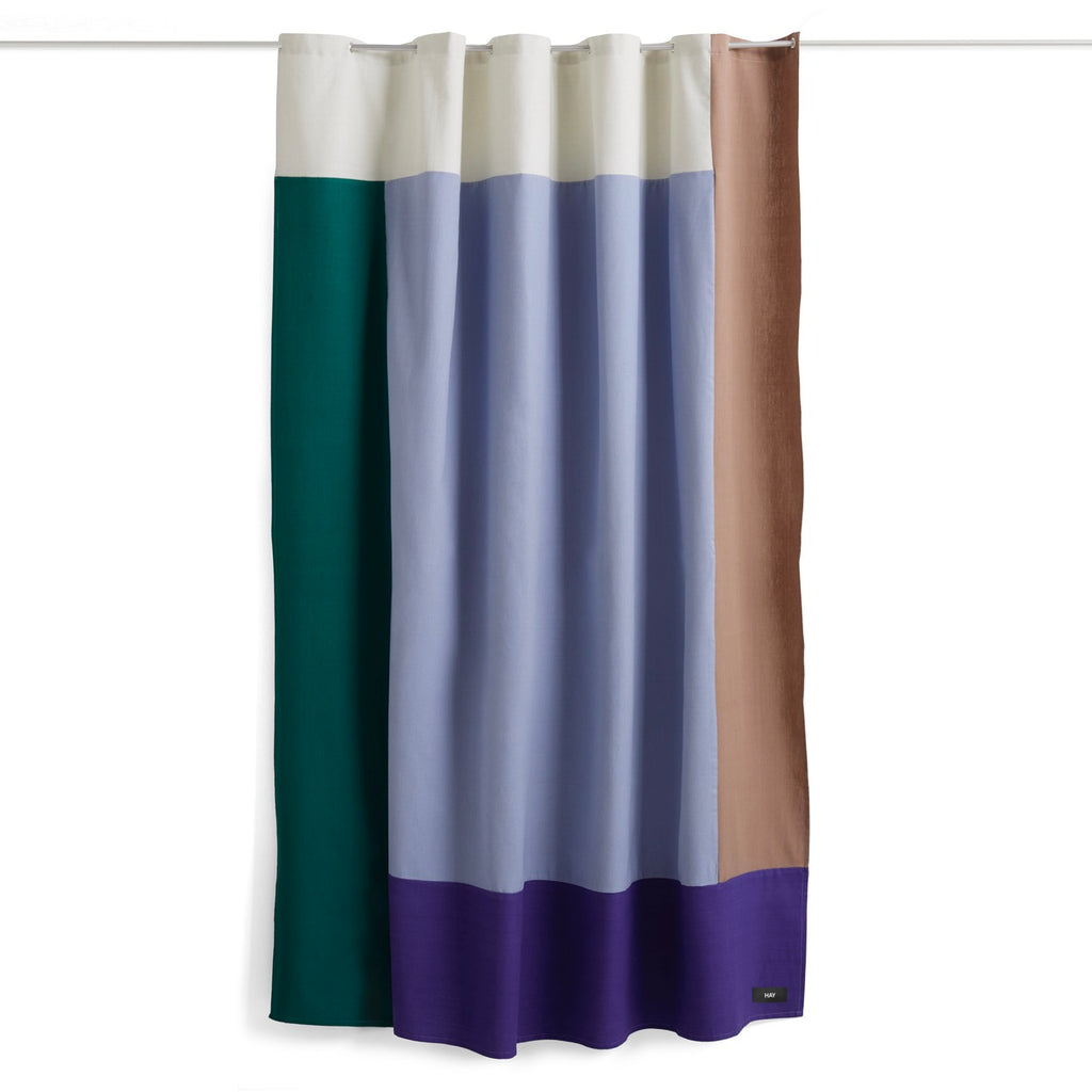 HAY Duschvorhang „Pivot Shower Curtain Blue“ | Für ruhige Badezimmermomente | HAY