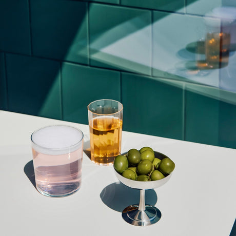 HAY Glas „Angle Glass Medium 10 cm“ | 4er Set | Kompakt & schlicht | HAY