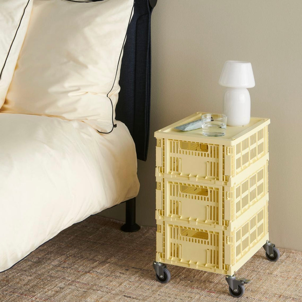 HAY Faltbox „Colour Crate Medium Light Yellow“ | Stapelwunder in Gelb | HAY