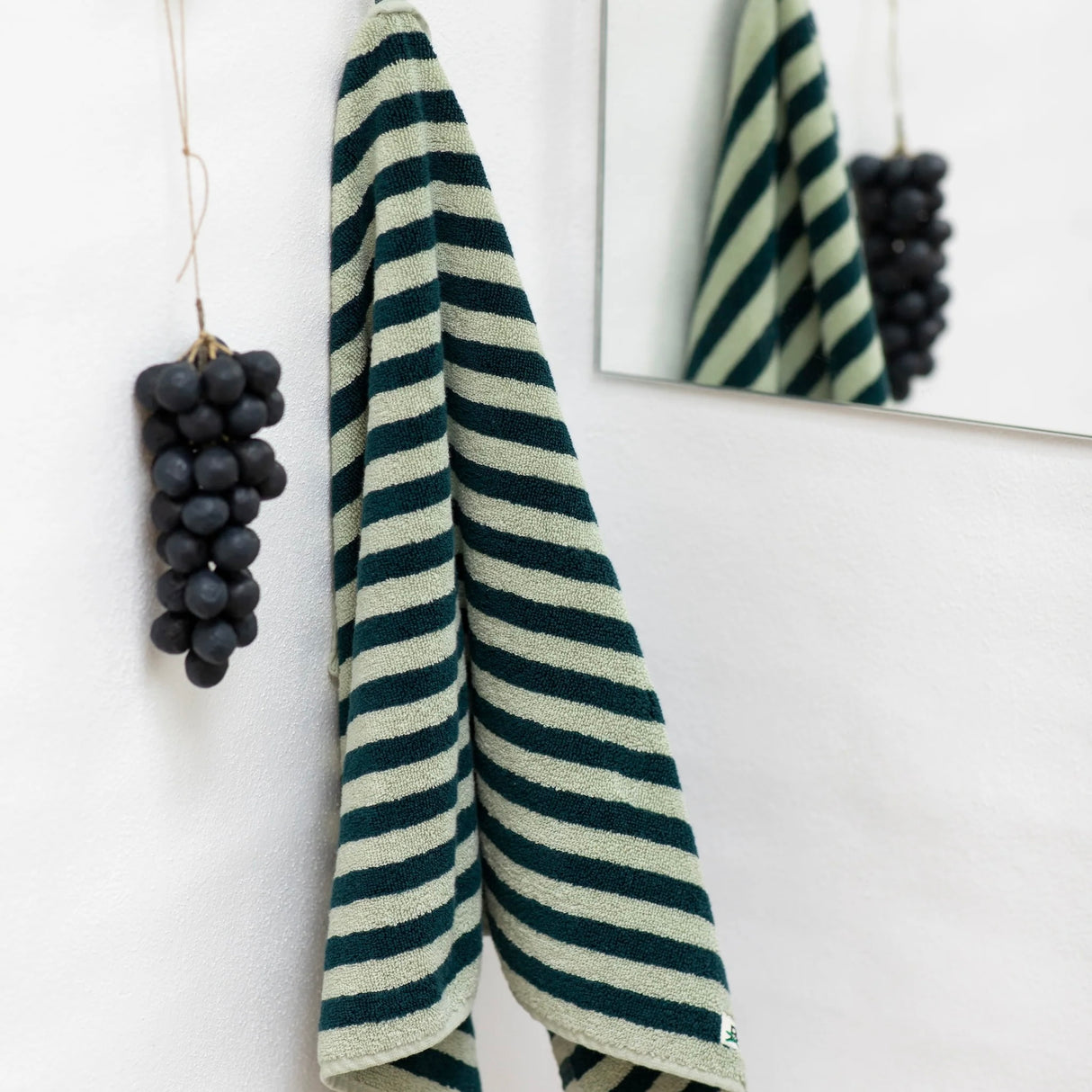BONGUSTA Gästehandtuch Bongusta „Seafoam & Deep Teal“ | Luxuriös und weich