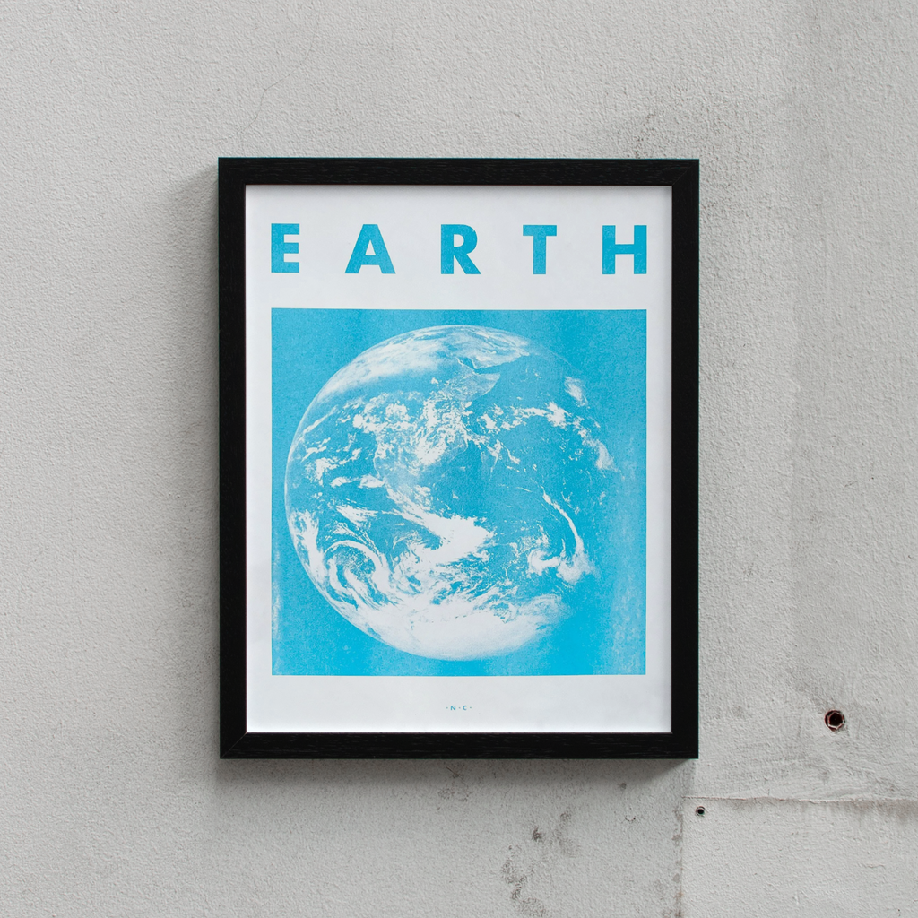 Next Chapter Studio Earth (11 x 14 Inch) schwarz