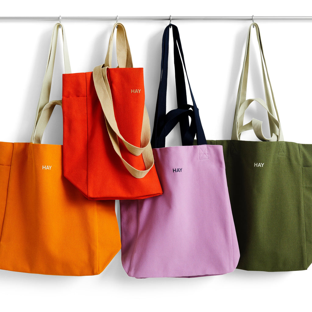 HAY Tote Bag „Everyday Mango“ | Farbiger Alltagsbegleiter | HAY