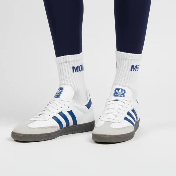 NO BAD DAYS CLUB Socken “Mom” Blau | Mama-Stil in Blau | NO BAD DAYS CLUB