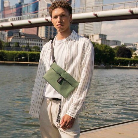 notabag Crossbody „Fern Green“ | Schlicht & praktisch | Notabag