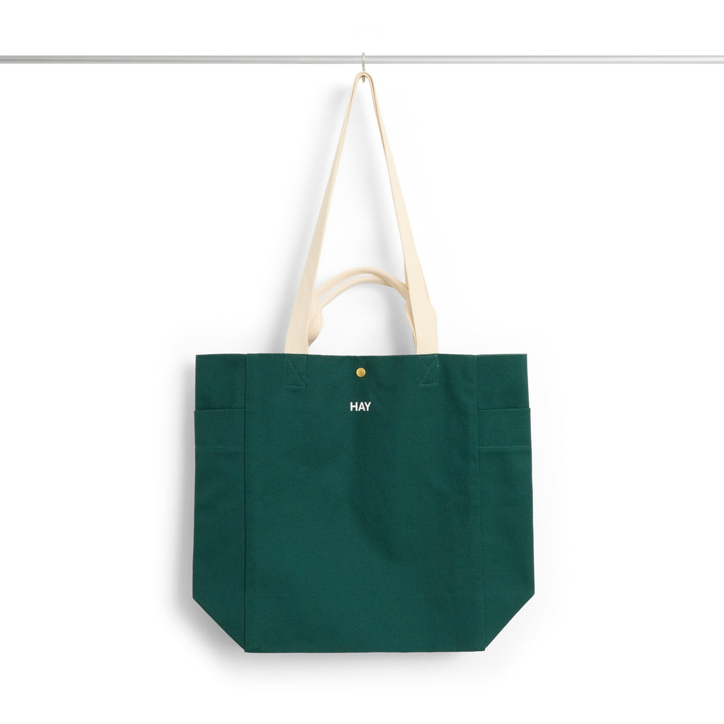 HAY Tote Bag „Everyday Dark Green“ | Kompakt & vielseitig | HAY