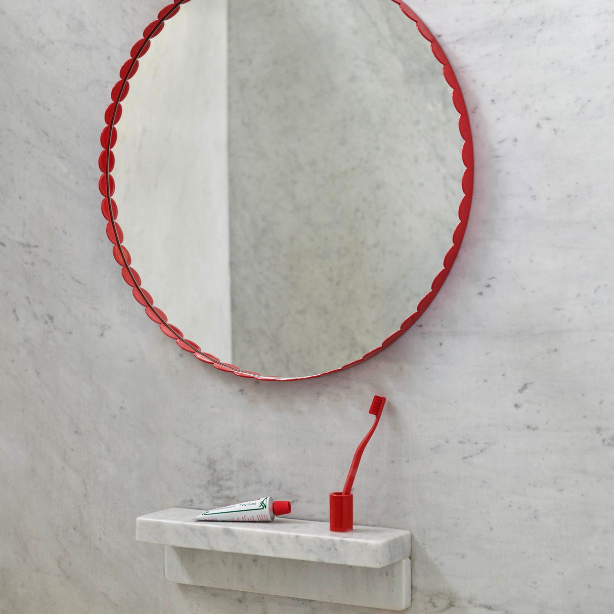HAY Zahnbürstenhalter „Red“ | Farbiger Hingucker | HAY