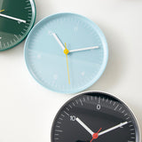 HAY Wanduhr „Wall Clock Black“ | Schlicht & funktional | HAY