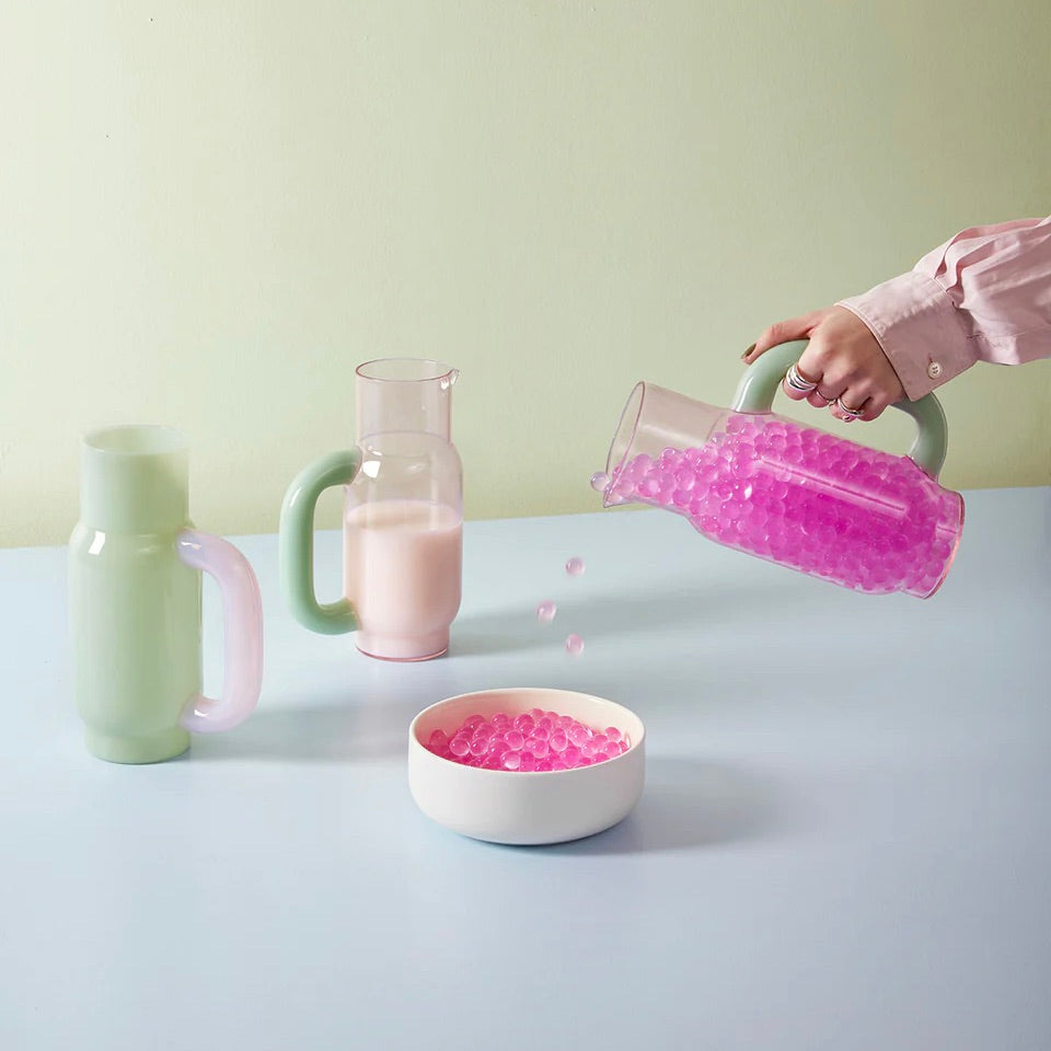 Studio About Pitcher „Milky Jade/Milky Rose“ | Zartes Borosilikatglas | Studio About