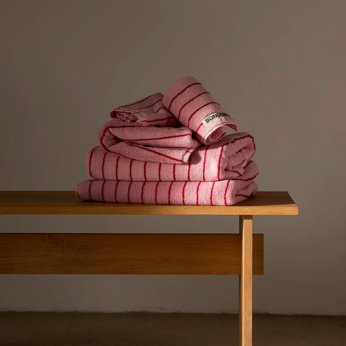 BONGUSTA Badelaken BONGUSTA “Naram Baby Pink & Sky Patrol” | 100x150 cm | Sanfte Farbkombination