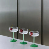 HAY Weingläser „Tint Clear & Light Green“ 2 Stk. | 2er-Set mit sanftem Akzent | HAY