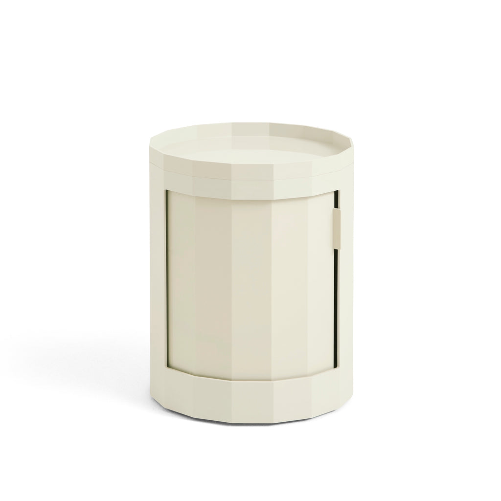 HAY Container „Facet Cabinet Low Eggshell“ | Kompakter Beistelltisch | HAY