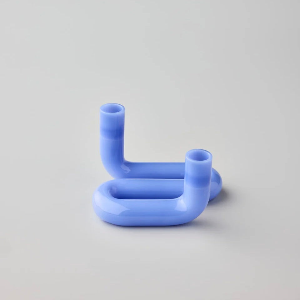 Studio About Kerzenhalter „Wave“ (Milky Blue) | Studio About | Eleganter Kerzenhalter