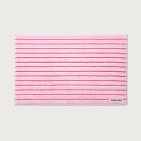 BONGUSTA Badematte BONGUSTA “Pink & Ski Patrol” | 50x80cm Baumwolle | Farbharmonie & Komfort
