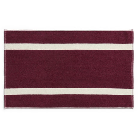 HAY Badematte „Stripe Burgundy“ 50x80cm | Modernes Badezimmer | HAY