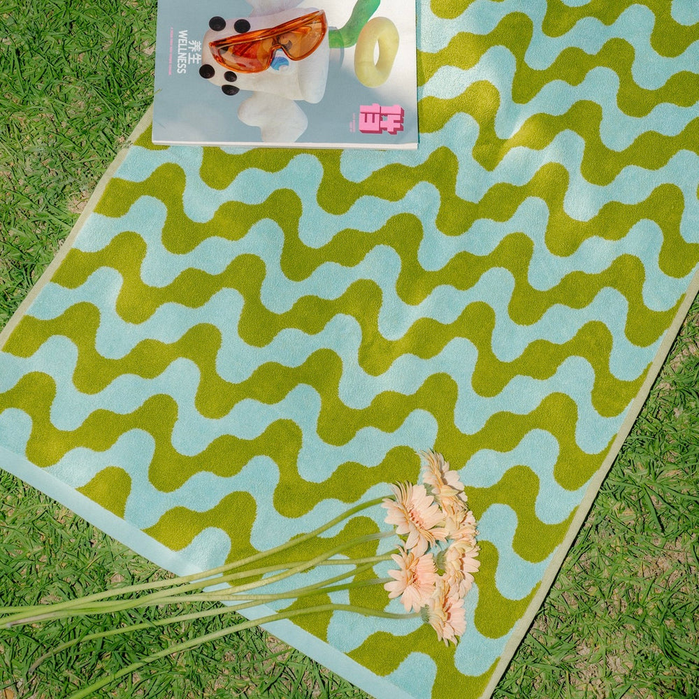 Tarta Gelatina Badetuch “Algen” 70 × 140 cm | Weiche Bio-Baumwolle | Tarta Gelatina