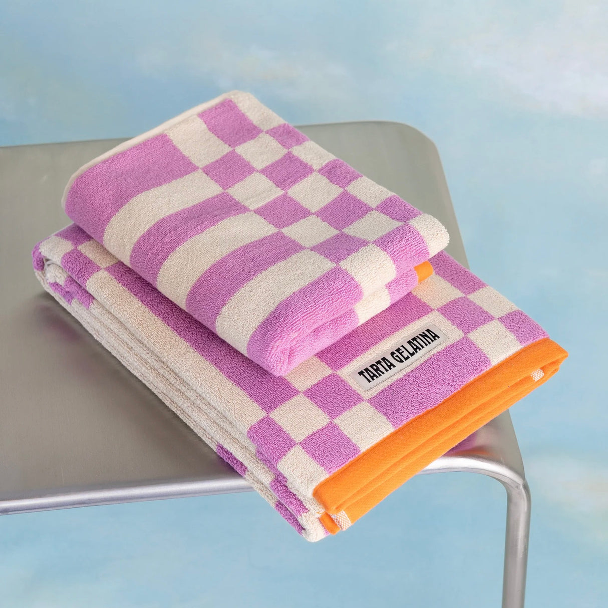 Tarta Gelatina Badetuch “Marina Magenta” 70 × 140 cm | Weiche Bio-Baumwolle | Tarta Gelatina