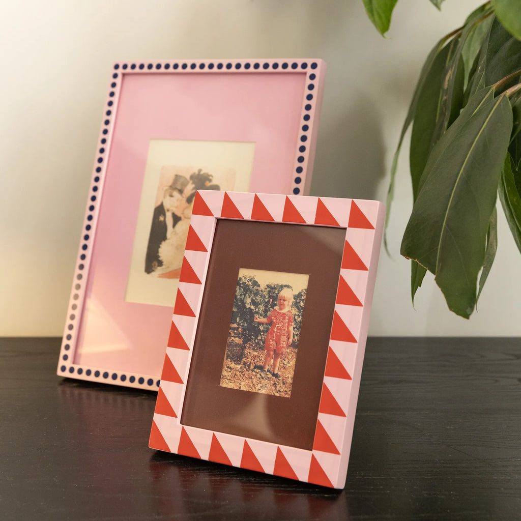 &Klevering Bilderrahmen „Patch Dot Large“ | 21×30 cm verspielter Look | &Klevering