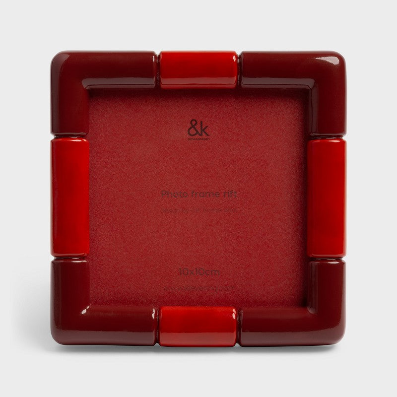 &Klevering Bilderrahmen „Rift Burgundy Square“ | Knallig und modern | &Klevering
