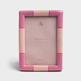 &Klevering Bilderrahmen „Rift Candy Pink“ | Knallig und modern | &Klevering