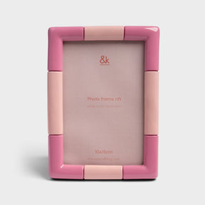 &Klevering Bilderrahmen „Rift Candy Pink“ | Knallig und modern | &Klevering